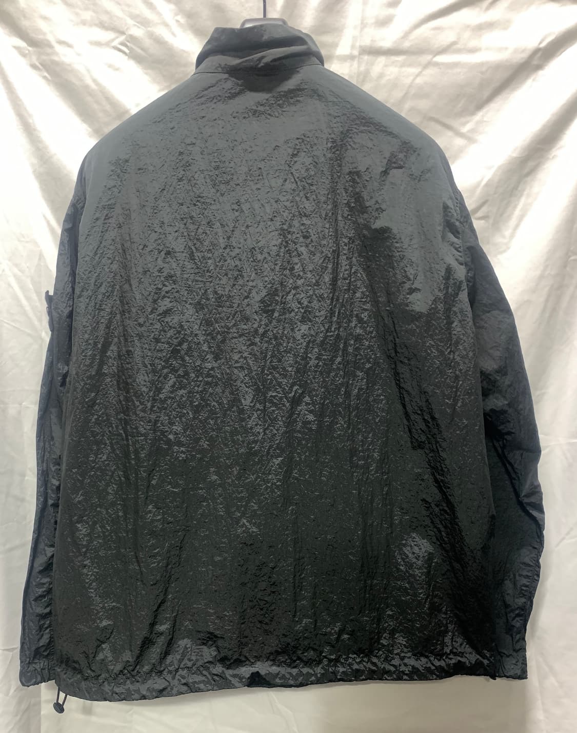 스톤 아일랜드 나일론 메탈 챠콜 색상 아노락 L 판매 상품이미지2