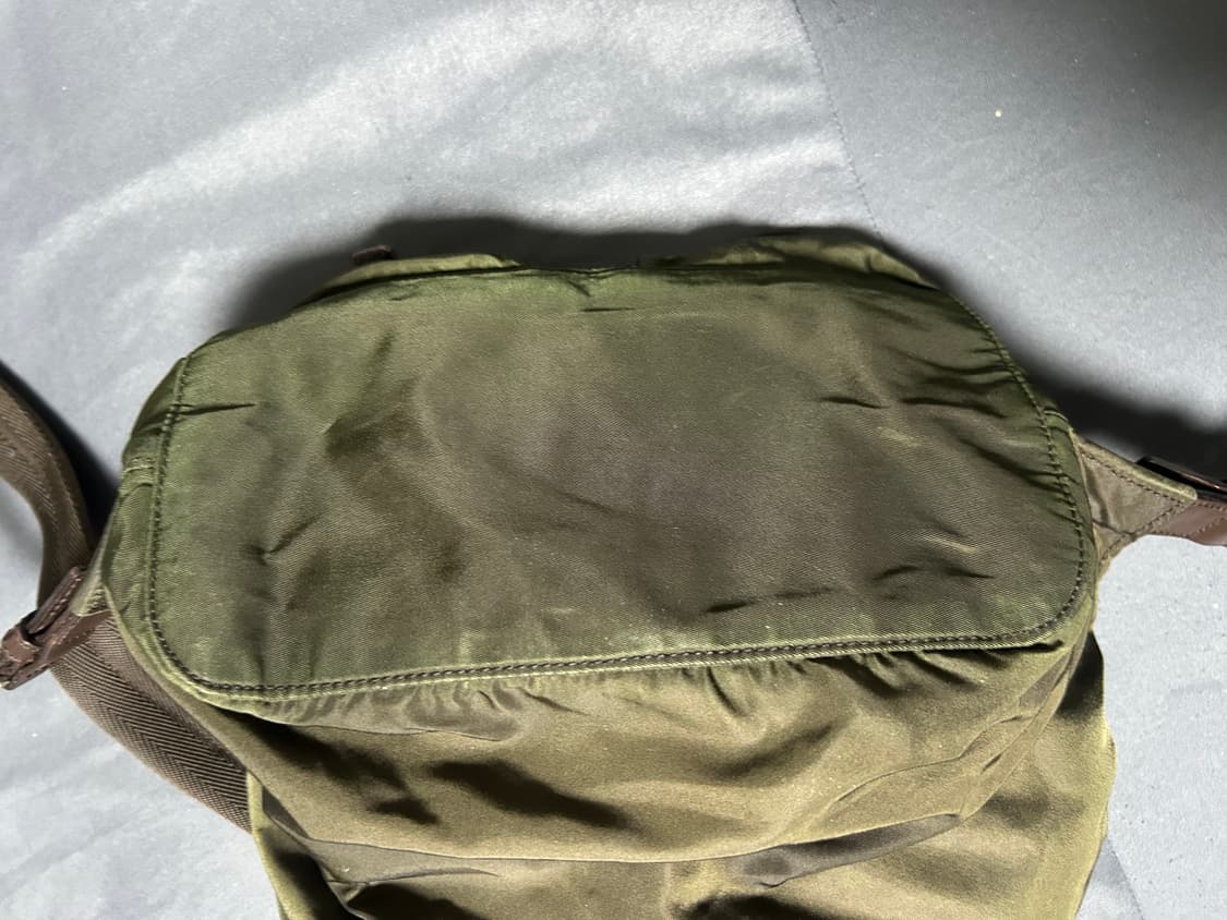 프라다 백팩 스몰사이즈 판매합니당 상품이미지3