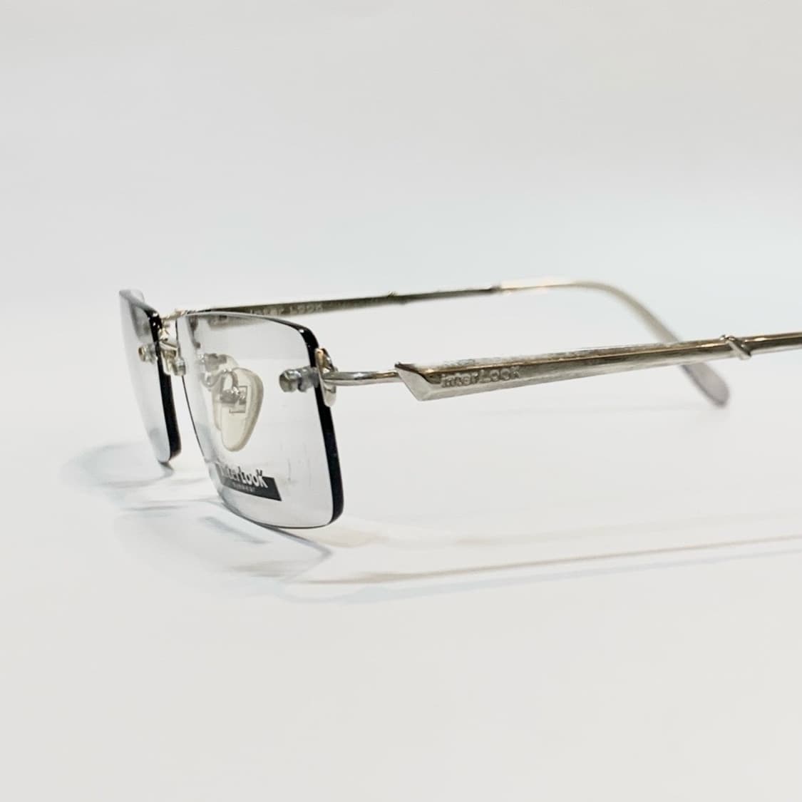 [픽키-673] 실버 티타늄 무테 안경 각진 스퀘어 투명 템플팁 상품이미지2