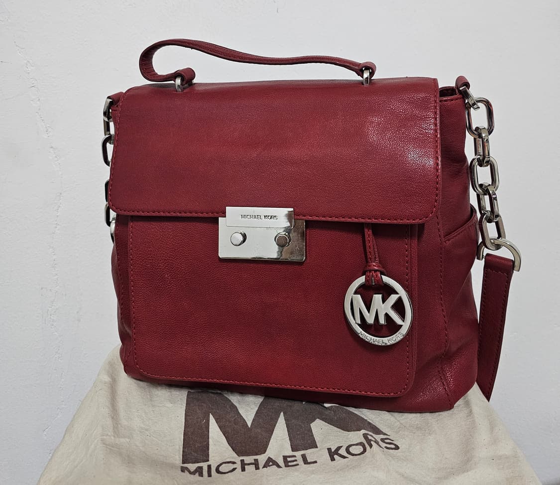 마이클코어스  버건디색상 소가죽 빈치지 숄더백 28*27*16 상품이미지1