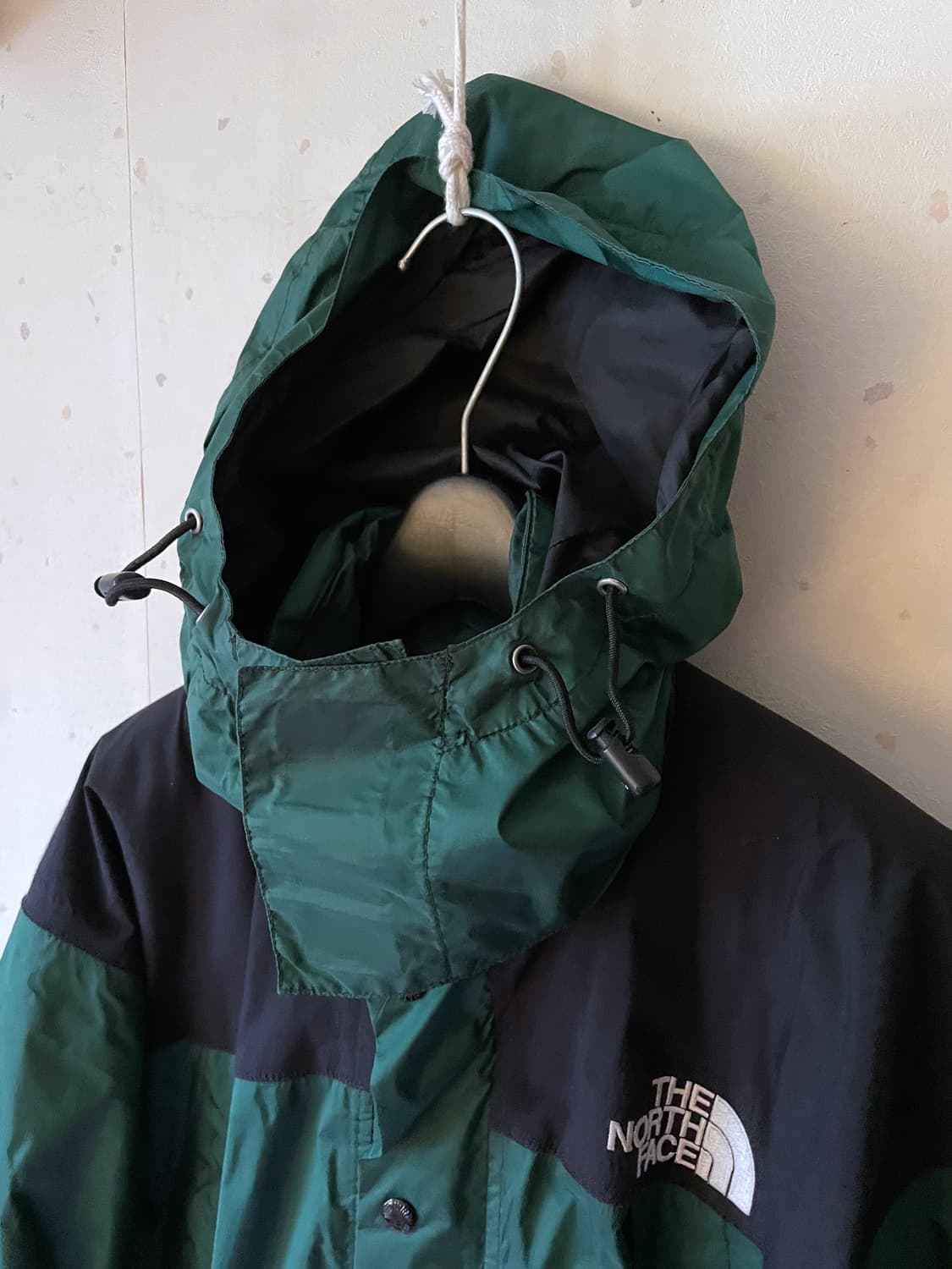 노스페이스 고어텍스 자켓 100/L 상품이미지2