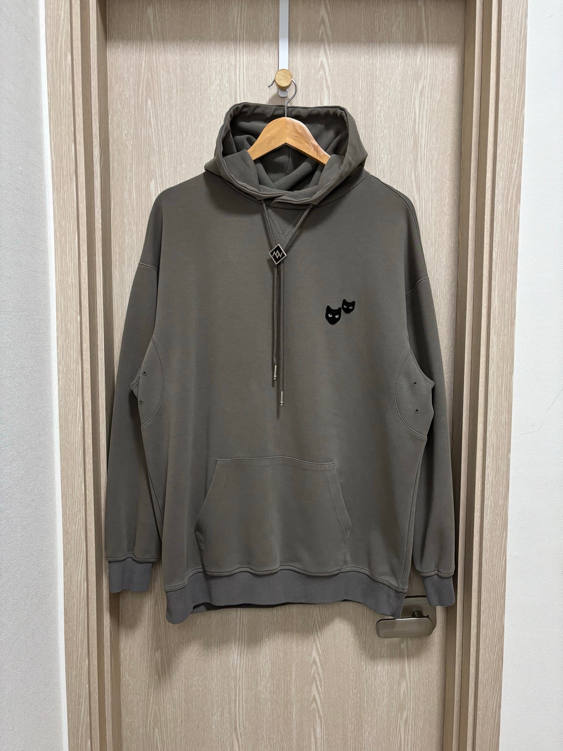 23SS)지제로 송지오 오버핏 트윈팬서 스트링후드105/그레이 상품이미지2