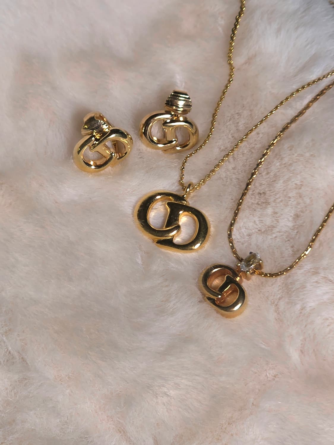 디올 cd로고 금장 클립형 귀걸이(귀찌) 상품이미지1