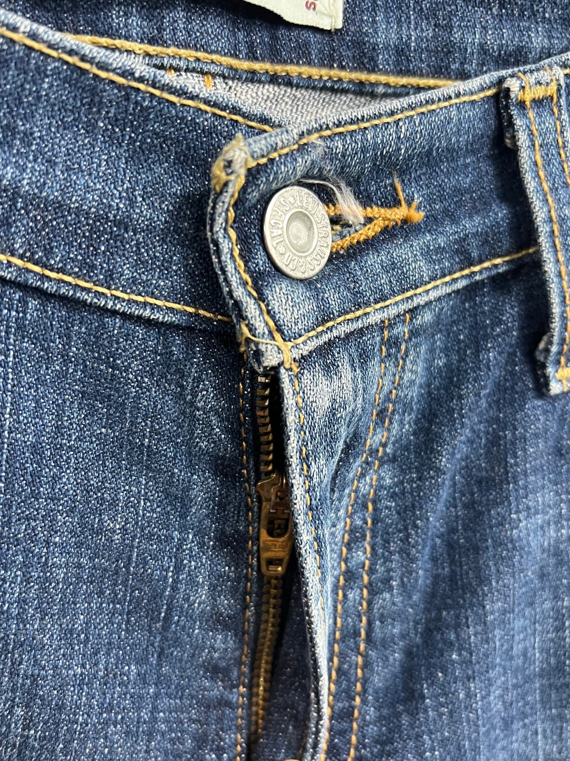 Levis 리바이스 515 진스 부츠컷 나팔핏 데님 팬츠 상품이미지4