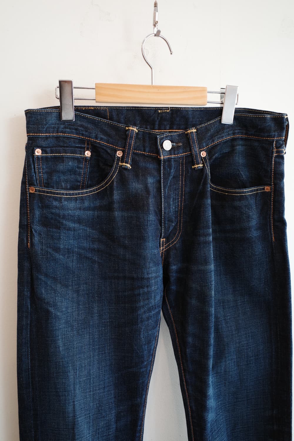 Levis 504 워싱 데님팬츠 (32인치)  상품이미지2