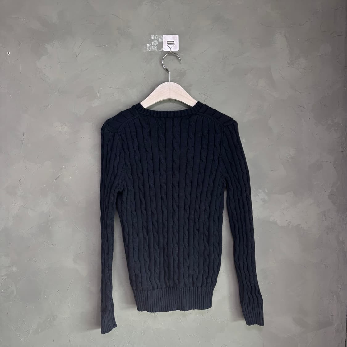 폴로 랄프로렌 꽈배기 브이넥 니트 네이비 상품이미지5