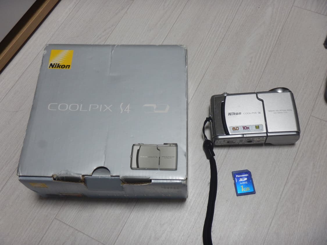 [셀카가능!] 니콘 쿨픽스 s4/Nikon coolpix s4 상품이미지2