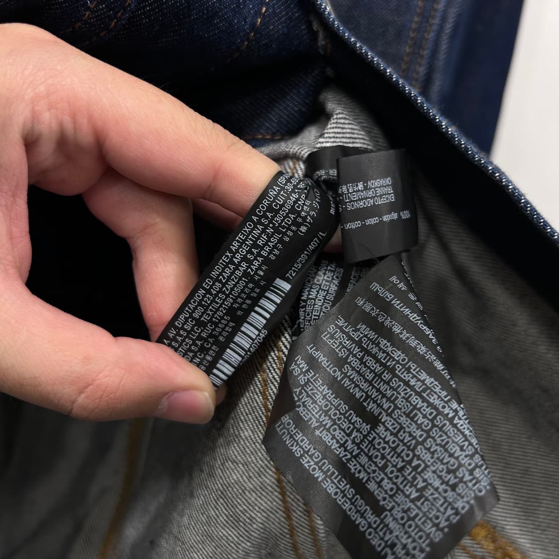 자라 맨즈 포켓 절개 셀비지 데님 트러커자켓 상품이미지4