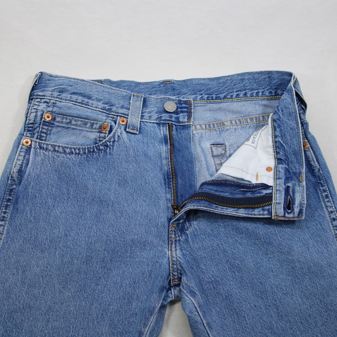 (착용컷) 리바이스 타입원 데님 팬츠 (남성용 34) 상품이미지5