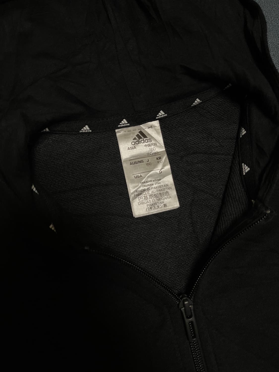 아디다스 블랙 레터링 후드집업 상품이미지4