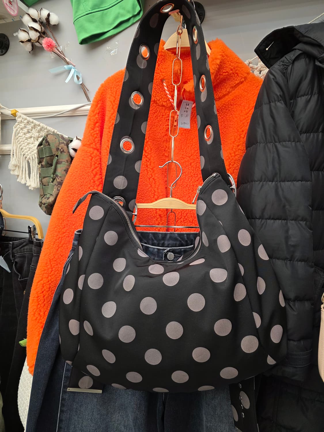 베이컨트 아카이브 VACANT ARCHIVE 벨라 와이드 스트랩 호보백 상품이미지2