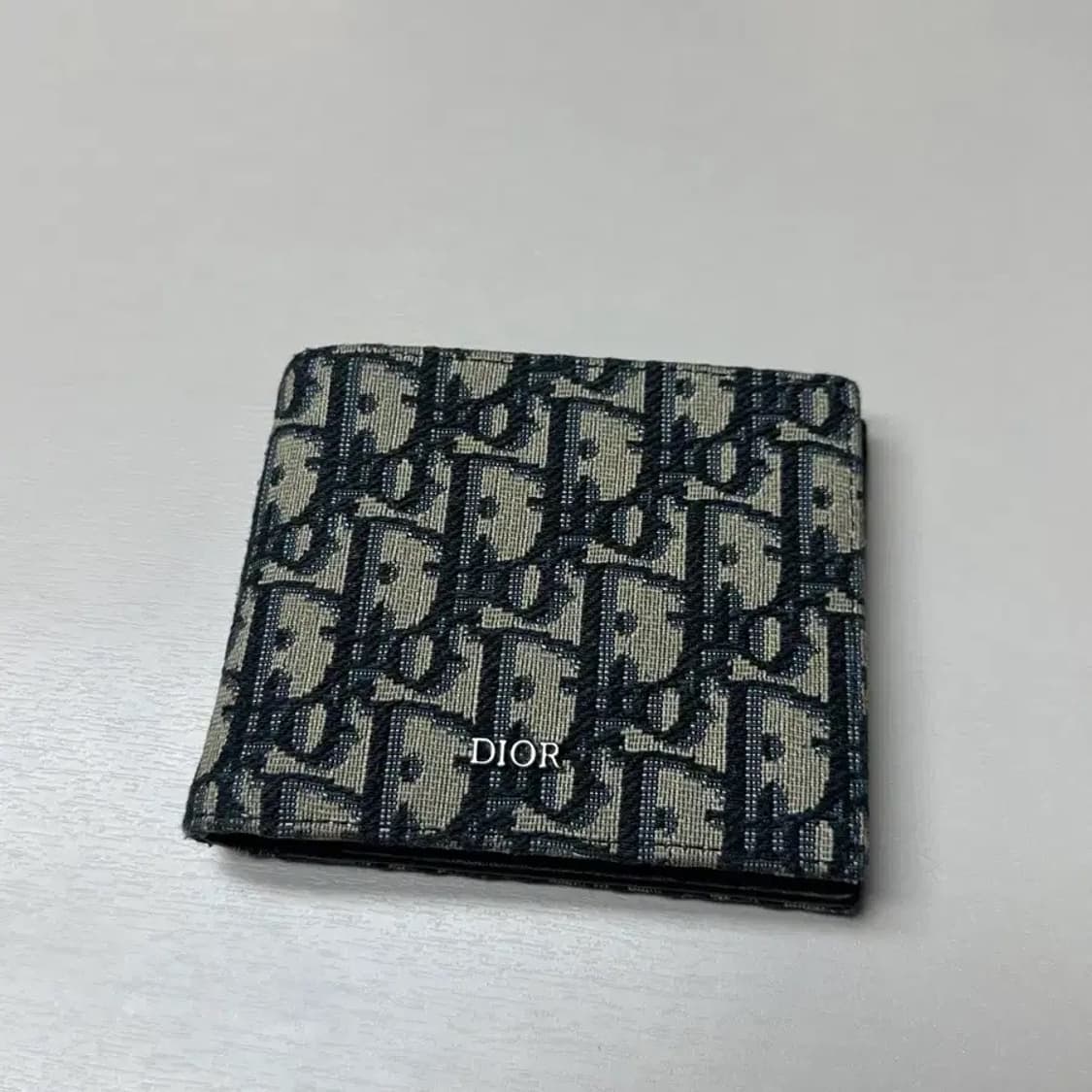 디올 오블리크 반지갑 새상품급 상품이미지1