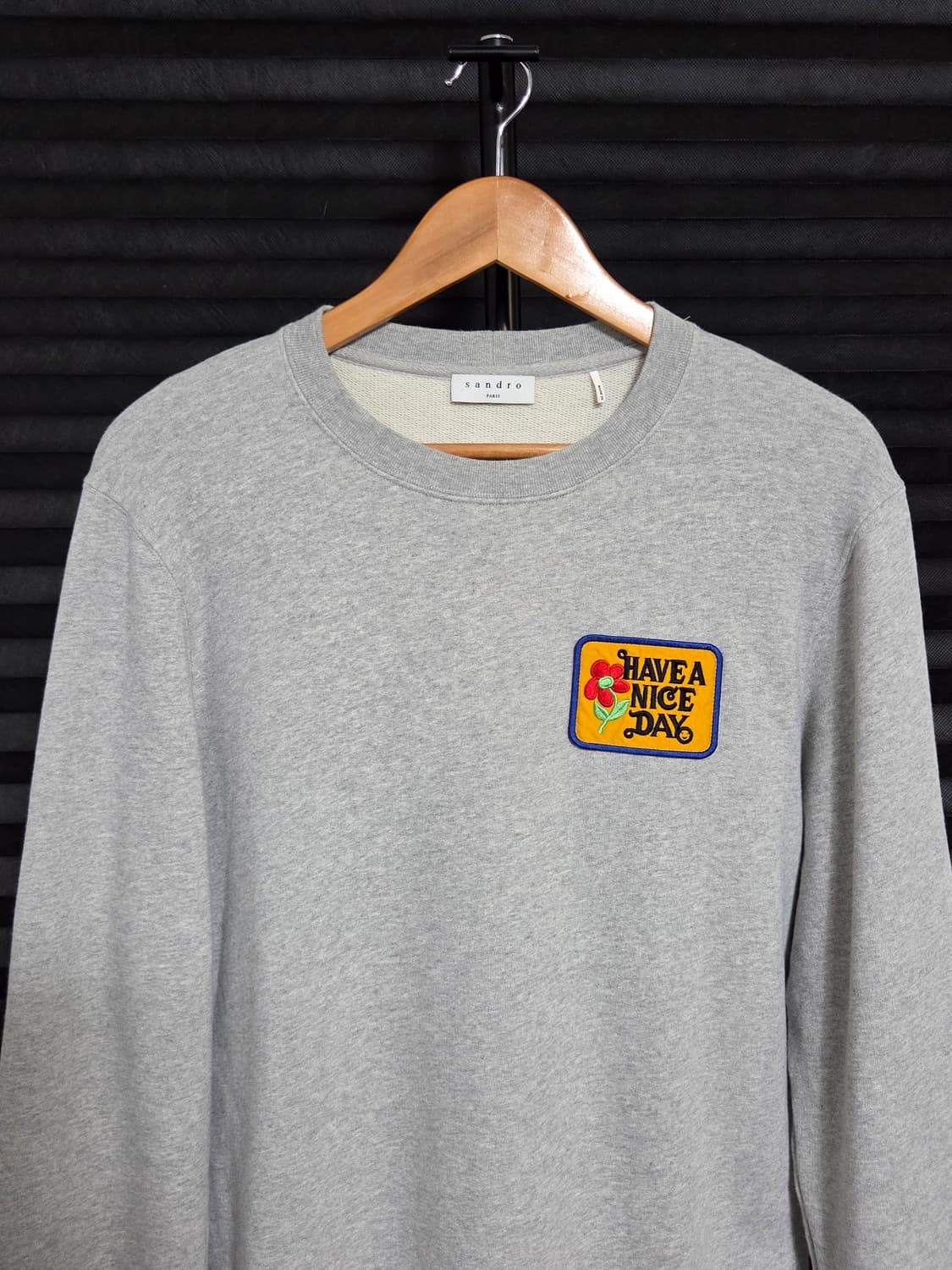 [산드로] 엠브로이더리 패치 크루넥 맨투맨 | 00208 상품이미지2