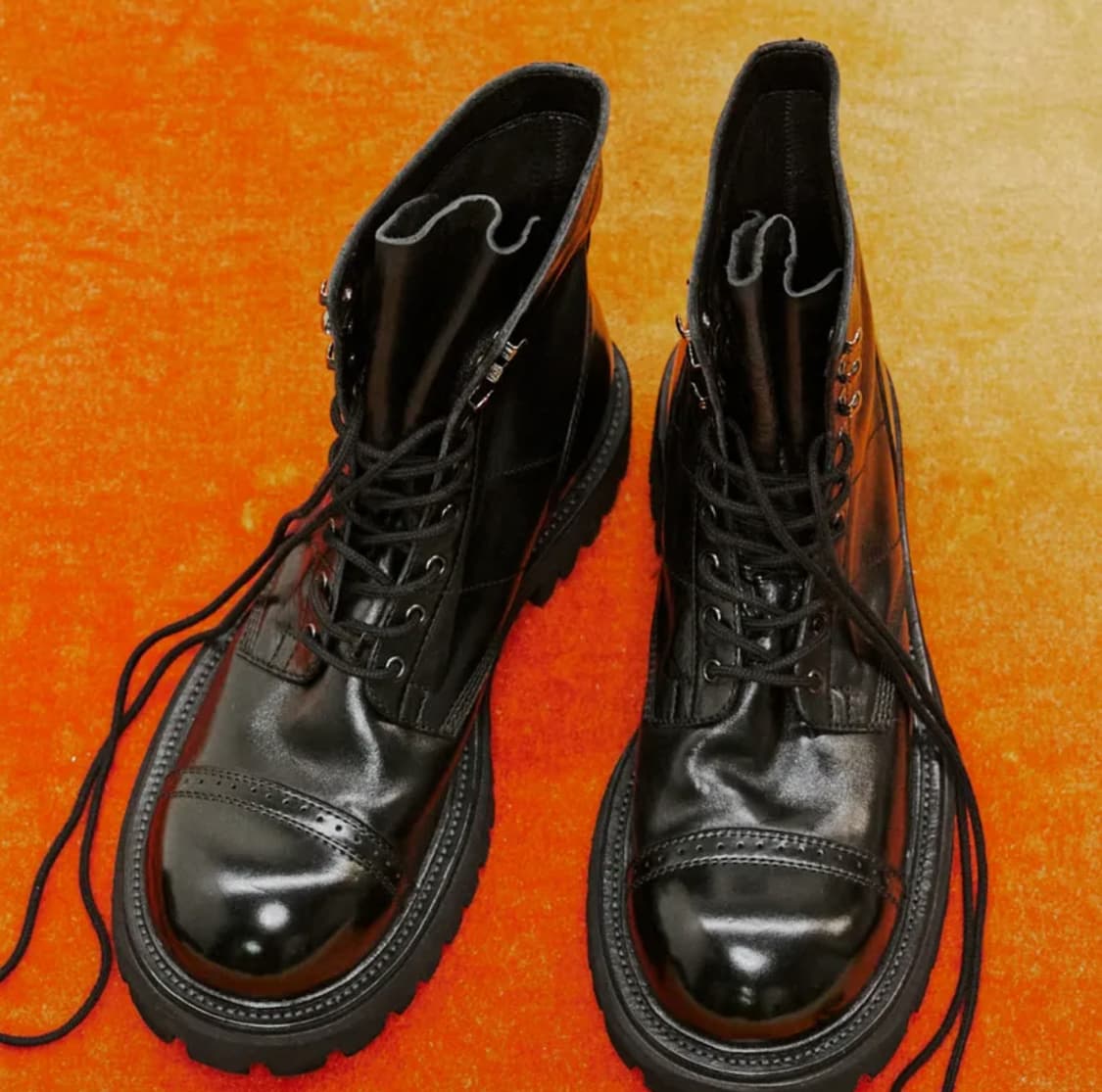 야세 6.5cm 에어 코만도솔 홀스하이드 부츠 블랙 280 상품이미지1