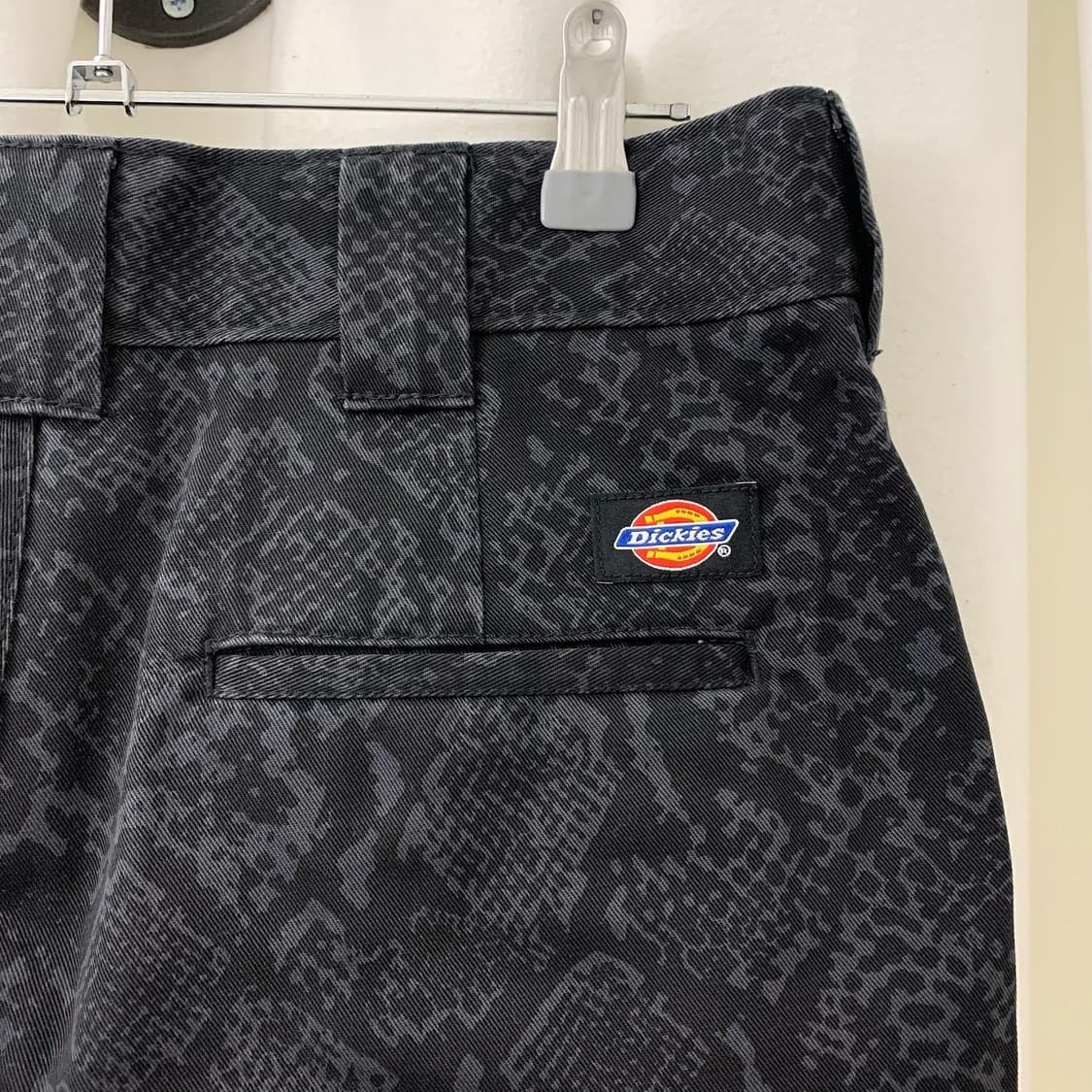 디키즈 블랙 그레이 패턴 하프 팬츠 상품이미지3