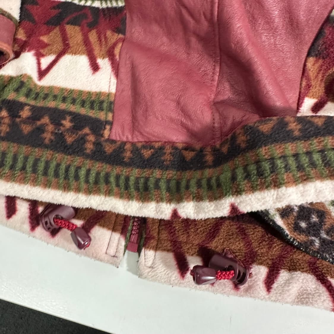 100 MADE IN NEWZEALAND 가죽배색 에스닉 후리스자켓 상품이미지8