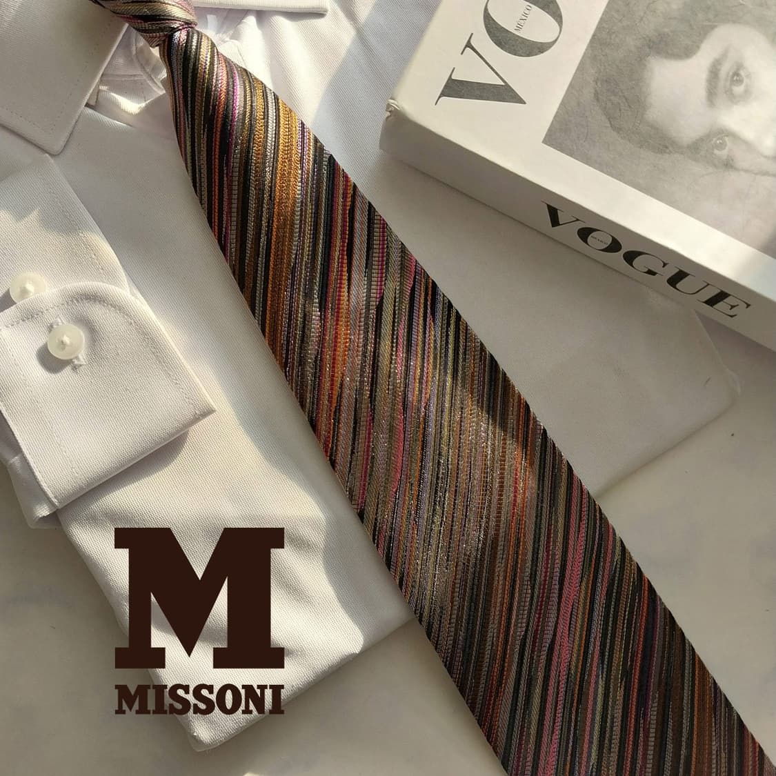 미쏘니 실크 텍스처드 스트라이프 넥타이 8.7cm A+등급 K1559
 상품이미지1