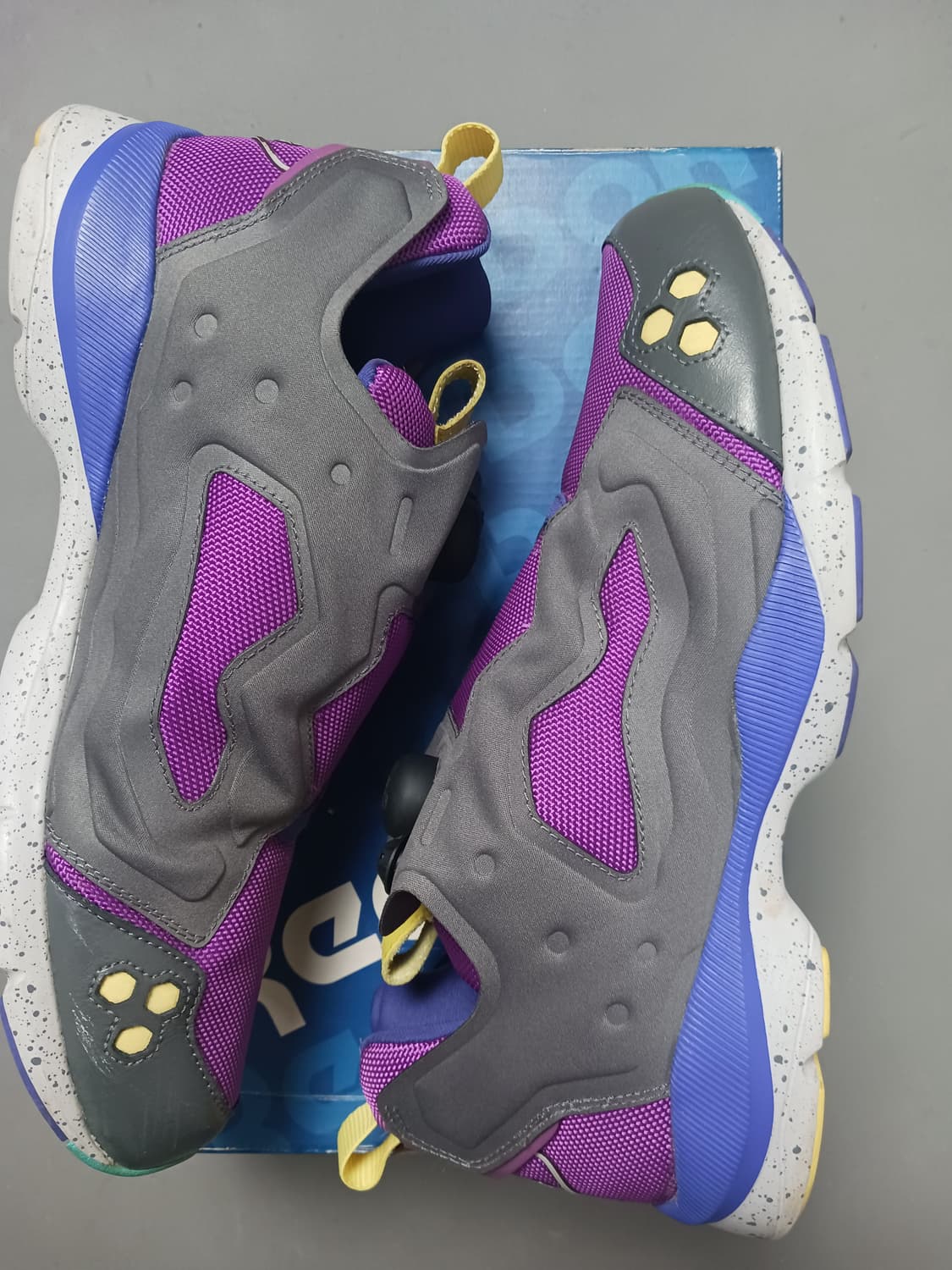 [270] 리복 인스타펌프 퓨리 HLS 컬러팝 상품이미지1