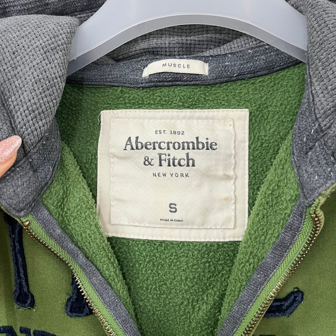 아베크롬비 자수로고 카키 후드집업 상품이미지5