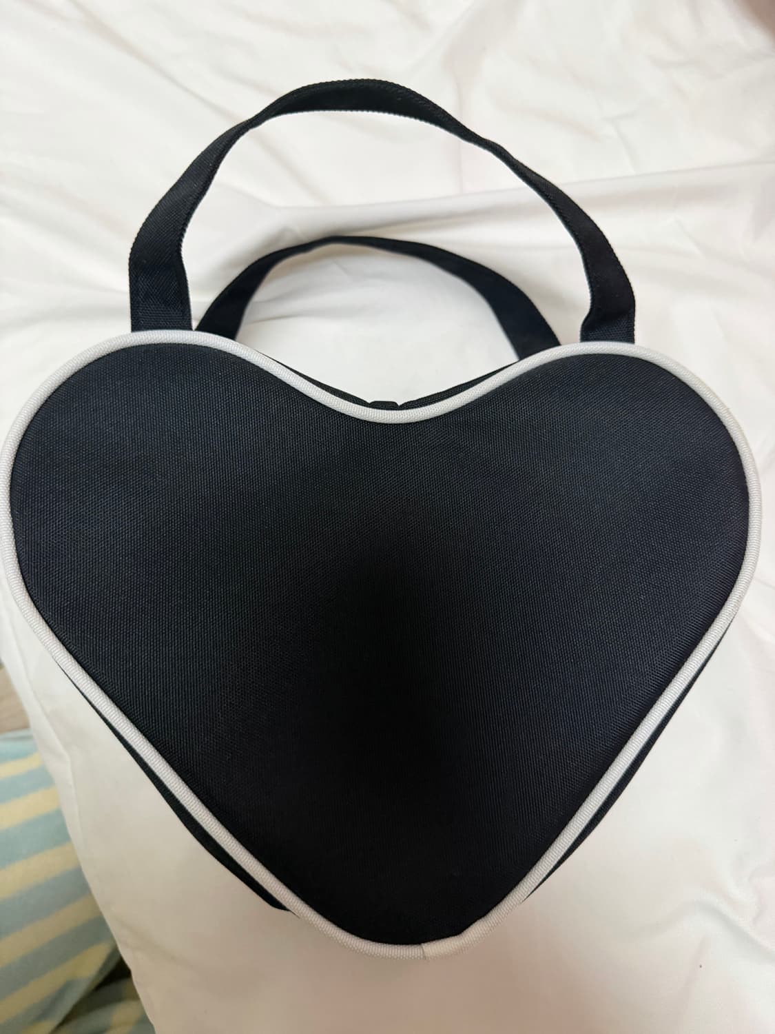 이미스 하트 호보백 상품이미지5