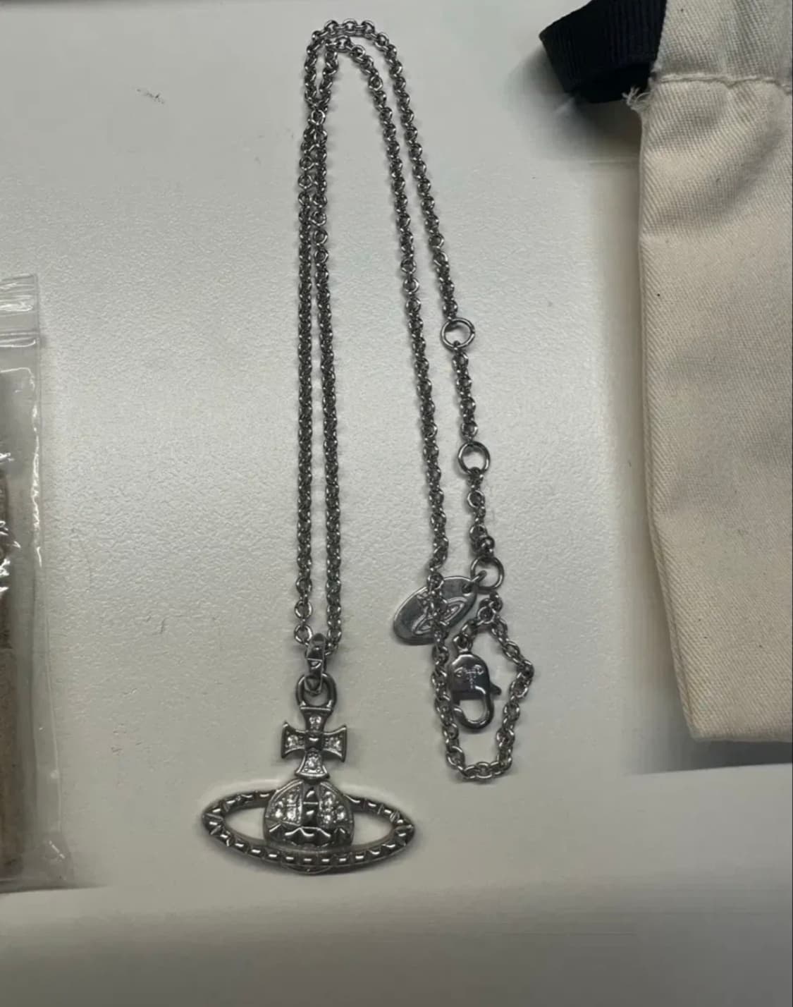 (풀박스/ 거의새거)비비안웨스트우드 바스 목걸이/비비안웨스트우드목걸이 상품이미지2