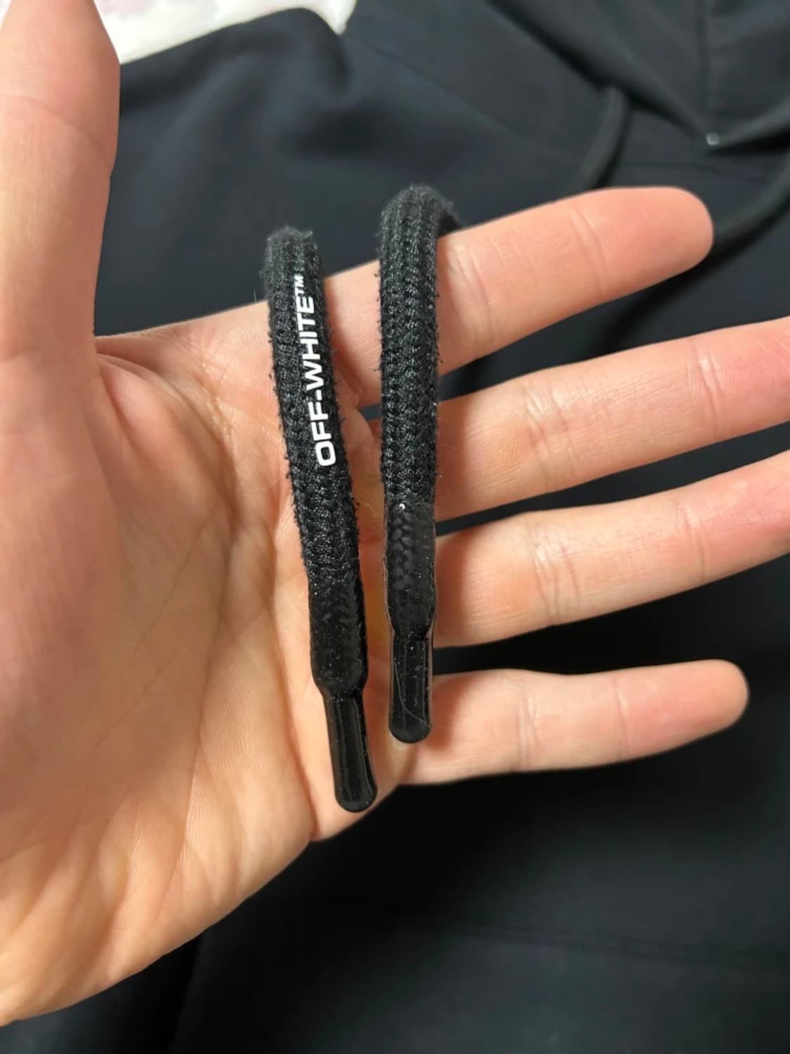 정품 오프화이트 애로우 테이프 후드티 90-S 블랙 상품이미지5