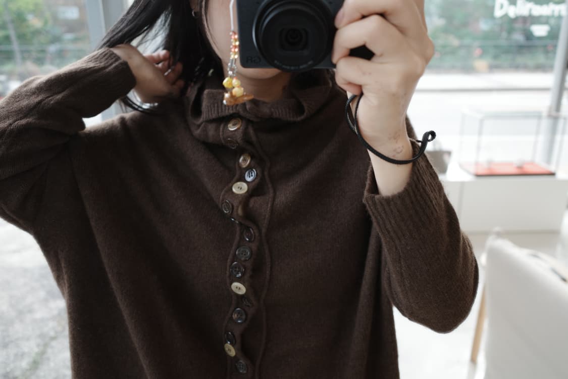 Multi-button turtle neck long cardigan 상품이미지2
