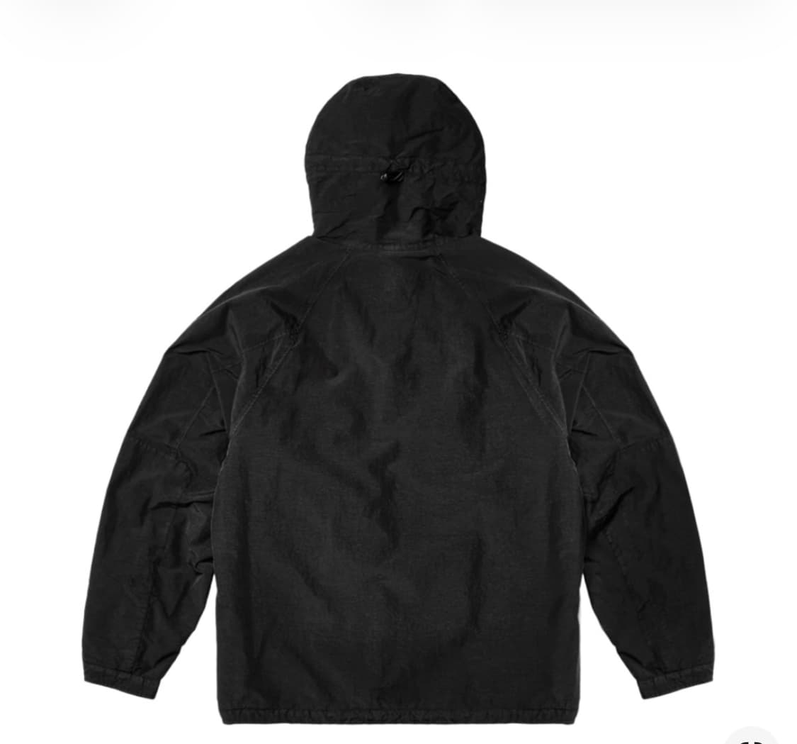 팔라스 x C.P. 컴퍼니 자켓 블랙 23FW 사이즈M 상품이미지3