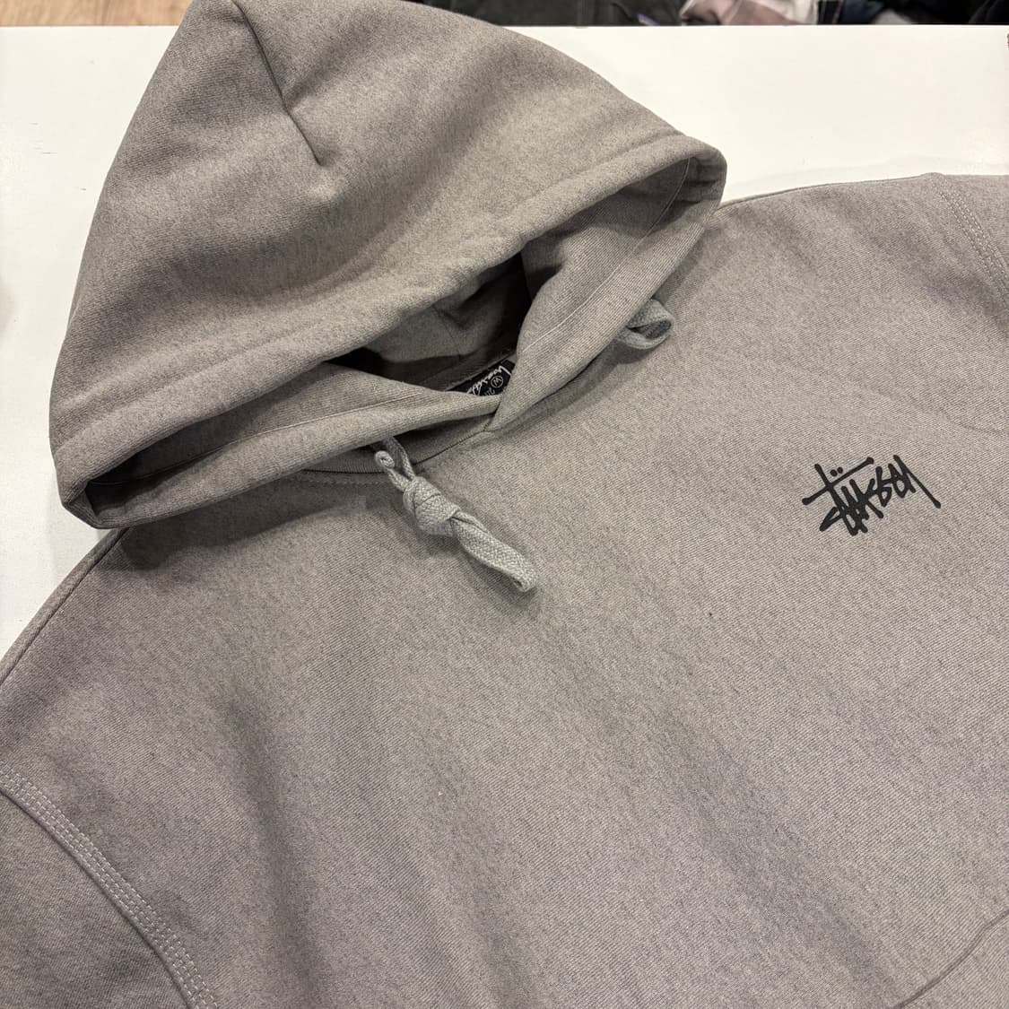 [M] 스투시 2022 베이직 로고 후드티 그레이 B953 상품이미지3