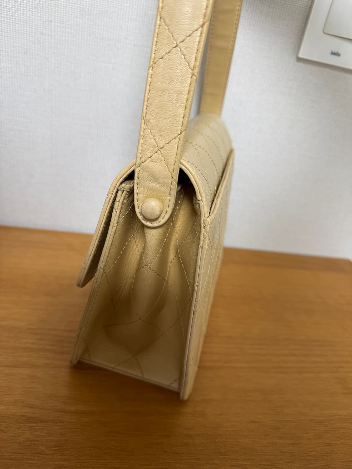 샤넬 클래식 베이지 숄더백 (샤넬 턴락빈티지 숄더백) 상품이미지7