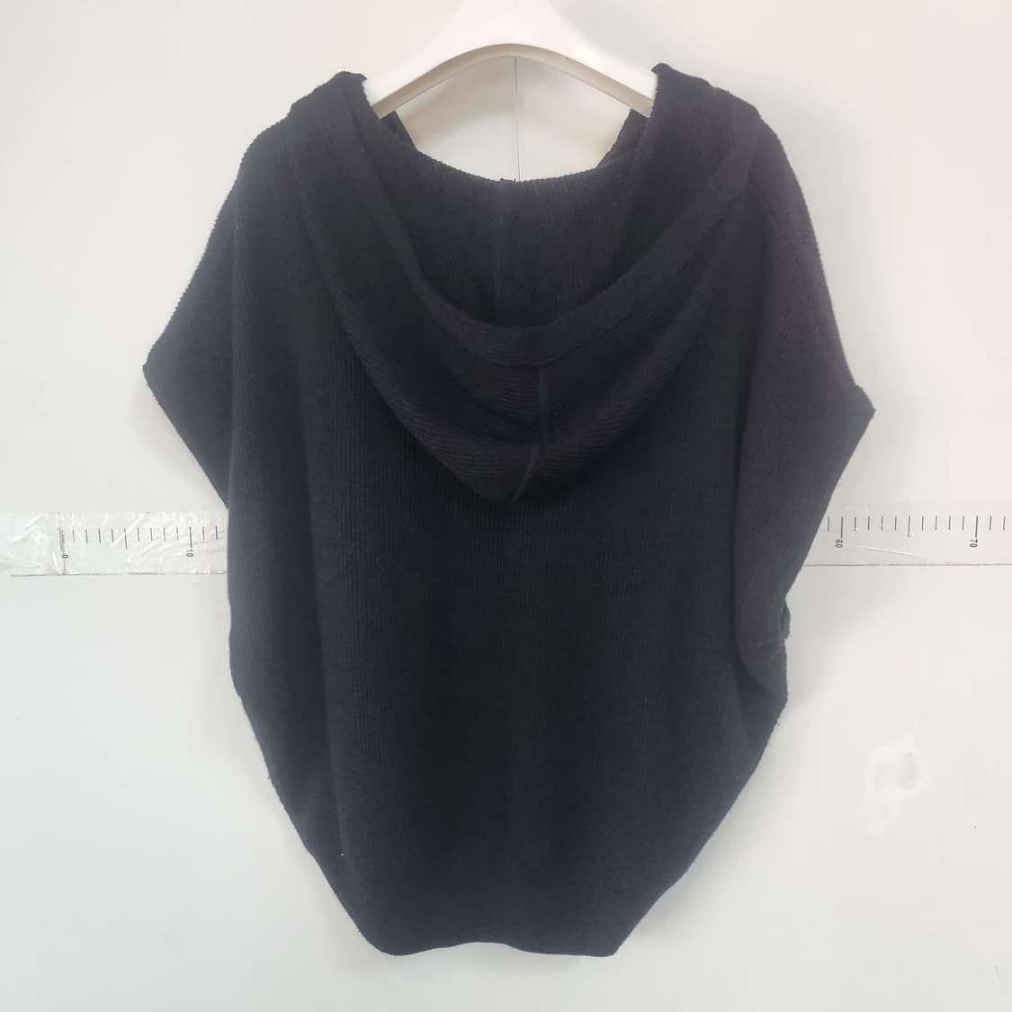 ST.JOHN 블랙 후드 니트 케이프 상품이미지5