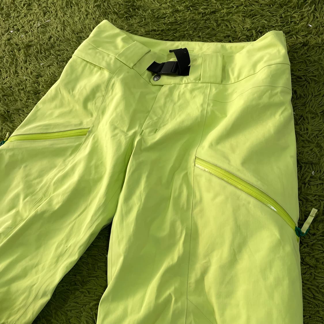 아크테릭스 고어텍스 스키 팬츠 상품이미지2