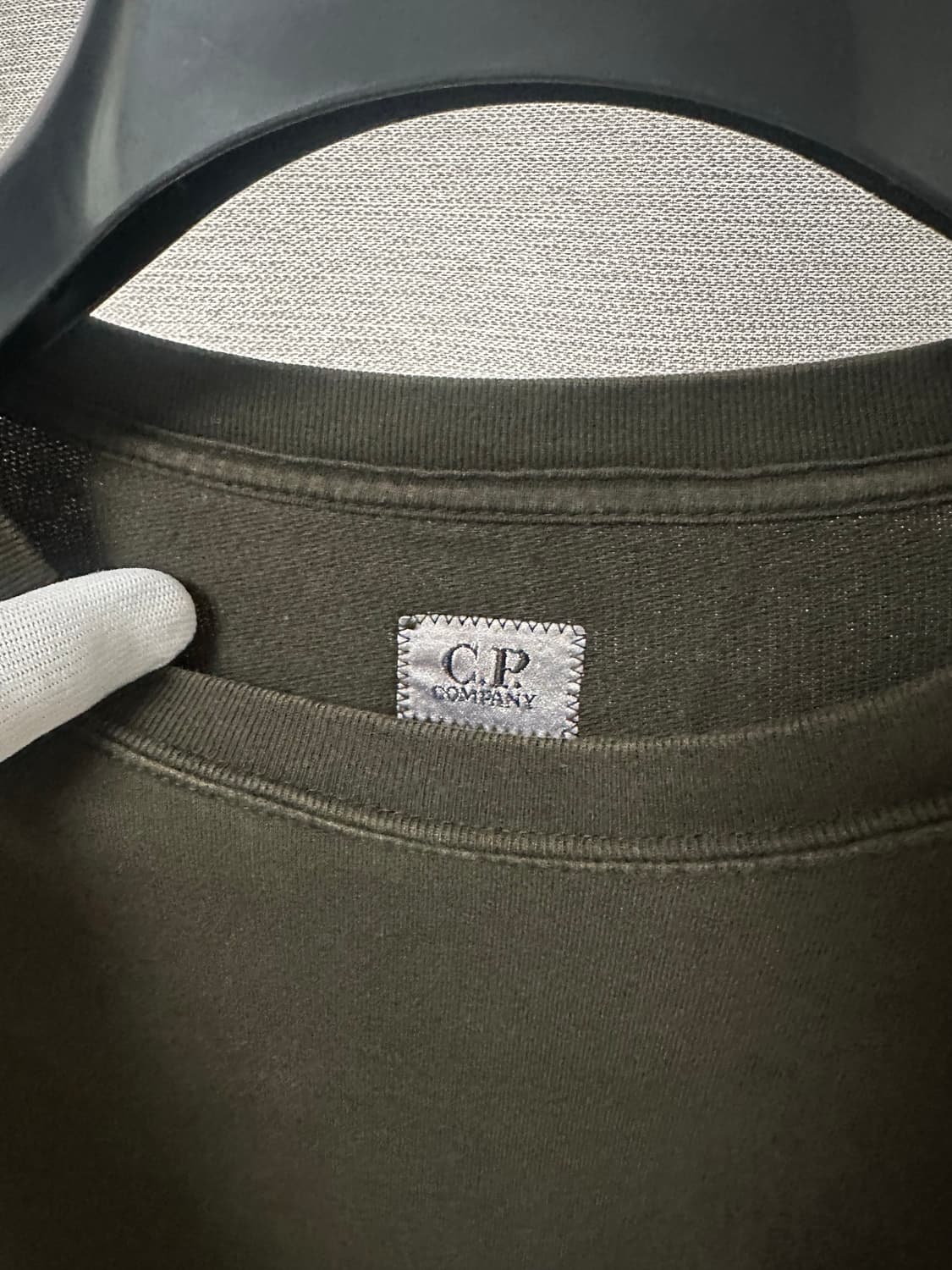 CP컴퍼니 렌즈와펜 그라데이션 맨투맨 (L) 상품이미지3