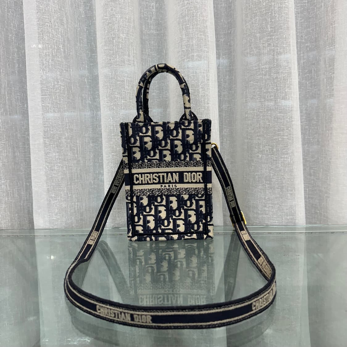 디올 오블리크 미니 북토트 폰홀더백 상품이미지1