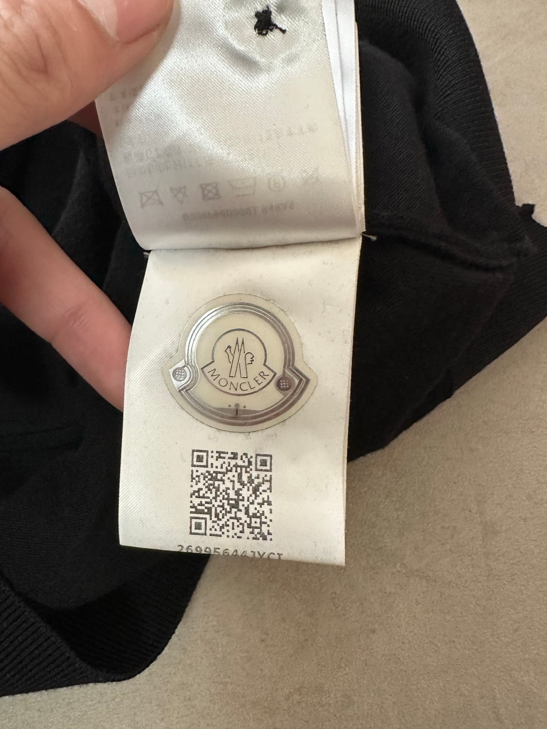 몽클레어 블랙 니트 가디건 L(95-100) 상품이미지7