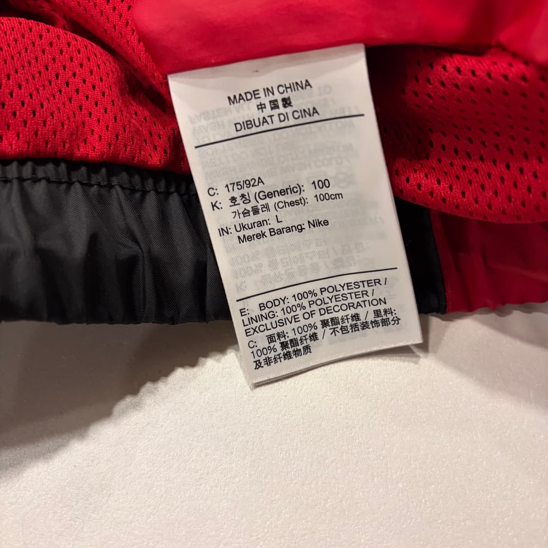 [L] 조던 에센셜 블랙/레드 후드 바람막이 자켓 D155 상품이미지8