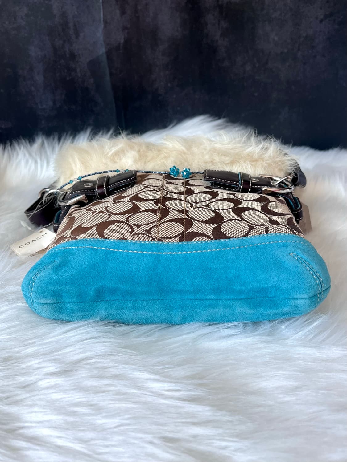 90s coach 시그니처 크림 퍼 트리밍 블루 스웨이드 소호 숄더백 상품이미지6