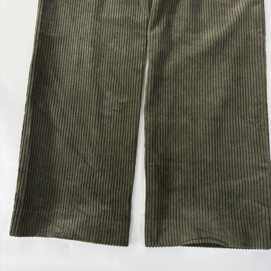 STU 21fw 엠브로이더드 코듀로이 팬츠 상품이미지5