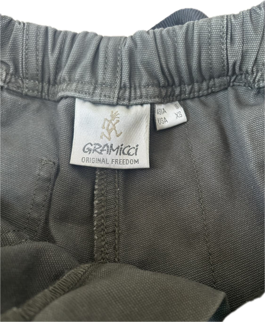 [s] 그라미치 캔버스 EQT 쇼츠 Dusted Slate 상품이미지4