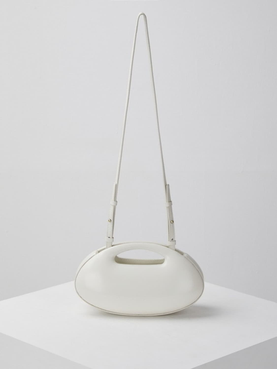 아카이브앱크 하프 베이글 아이보리 숄더 토트백 가방 상품이미지2