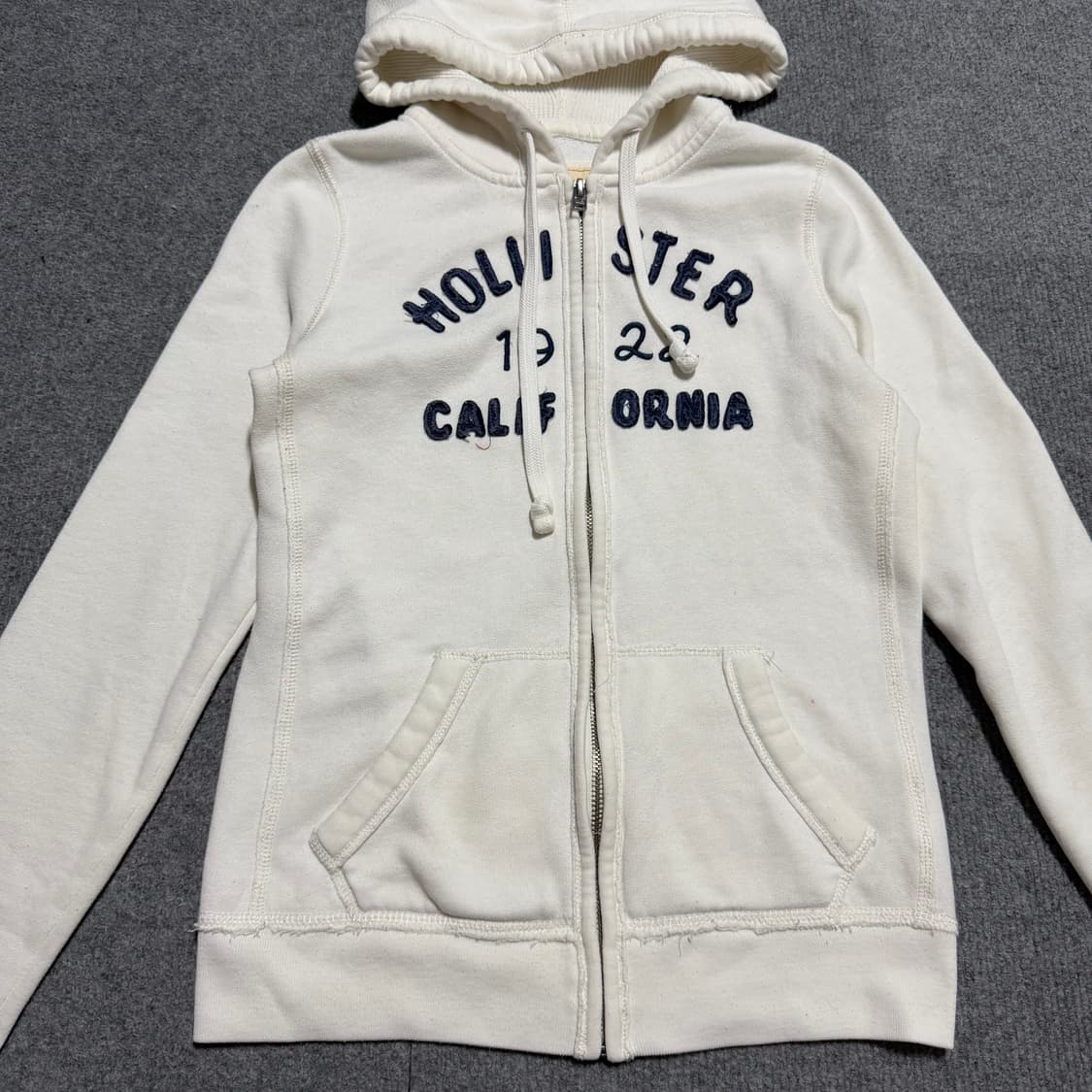대장템 홀리스터 화이트 후드집업 s 상품이미지2