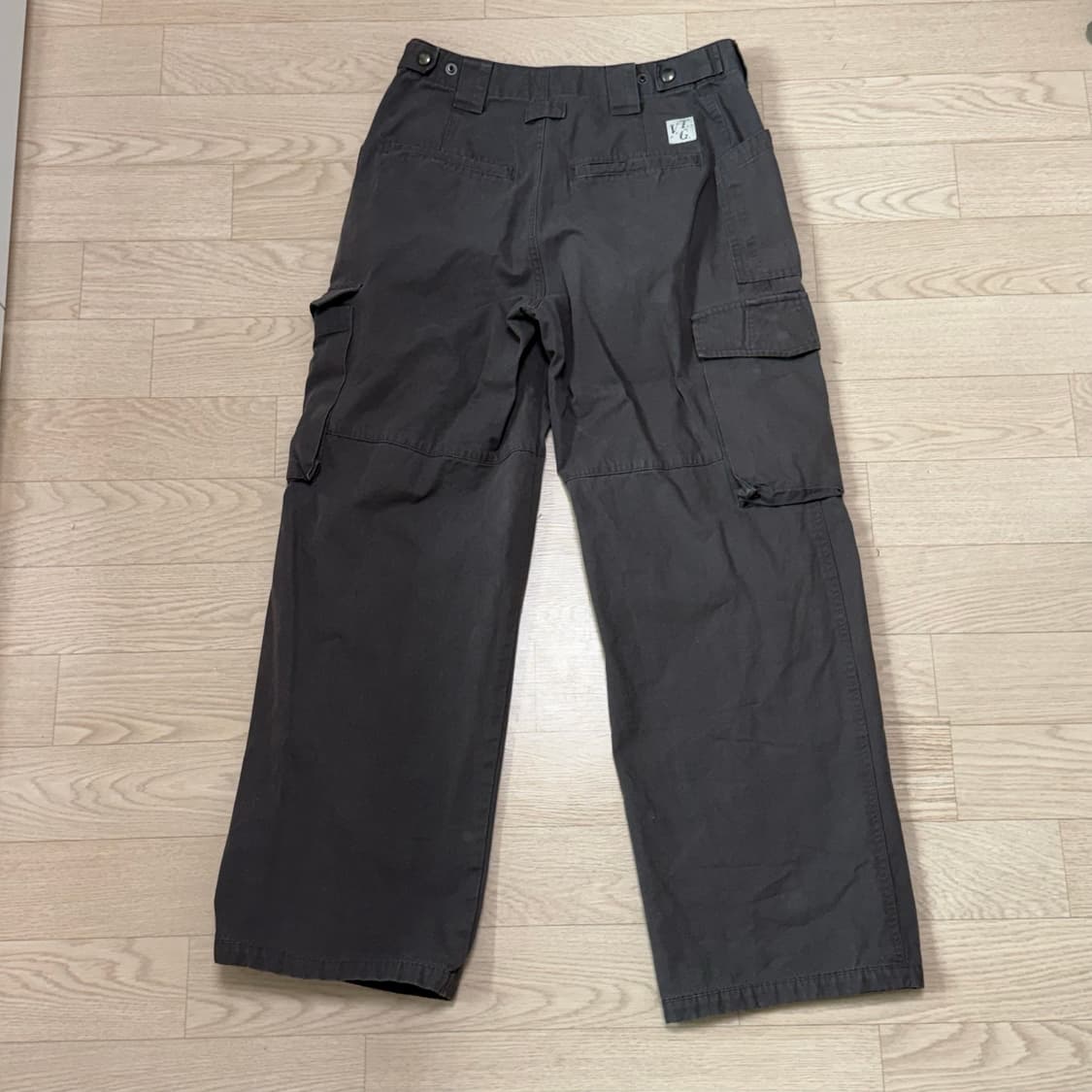 해칭룸 Star Fatigue Pants 차콜  상품이미지3