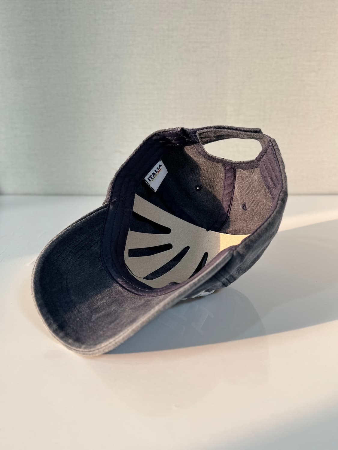 시칠리아에서 구입한 볼캡 상품이미지3