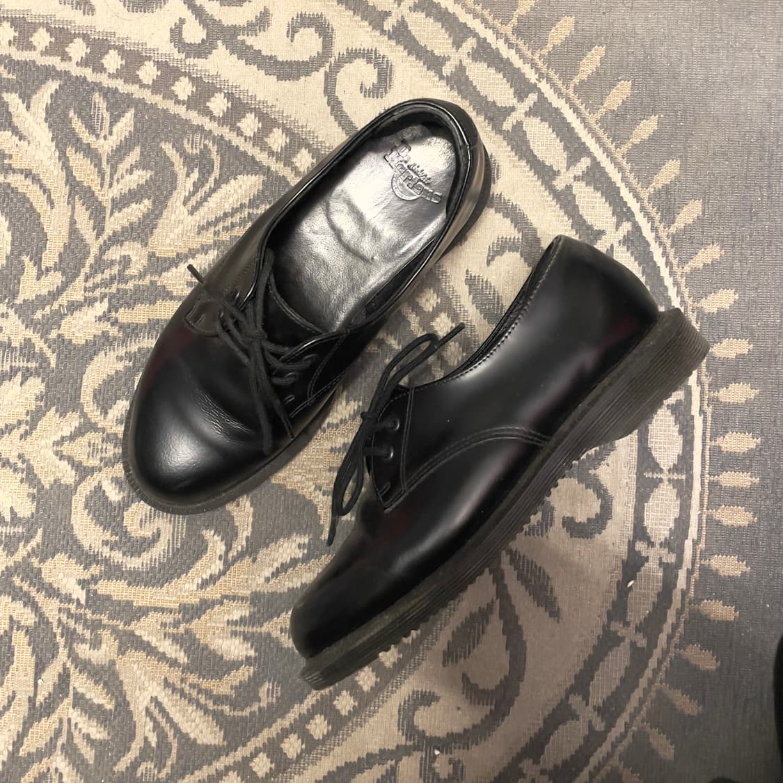 닥터마틴 (우먼) Brook 블랙 구두 상품이미지1