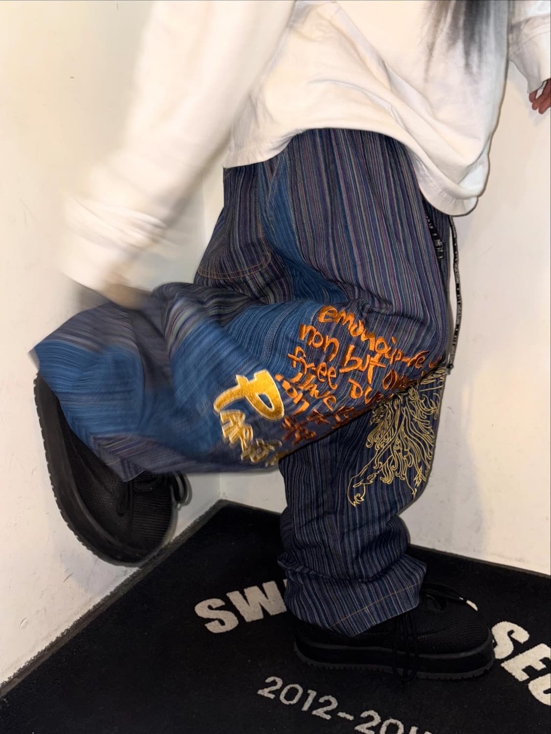 Hip-Hop Embroidery Stripe Denim Pants  상품이미지4