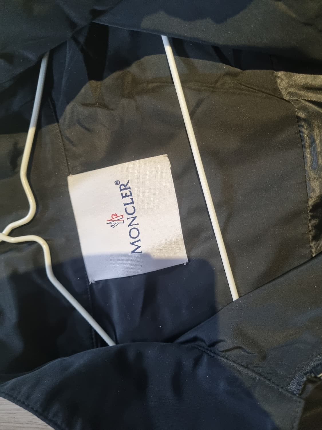 몽클레어 봄버 자켓블랙.   M/L. 상품이미지4