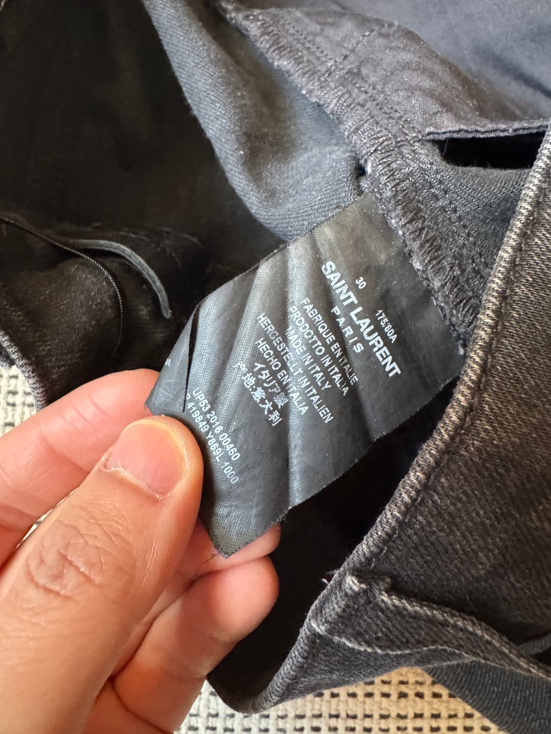 생로랑 하드 워시드 블랙진 상품이미지5