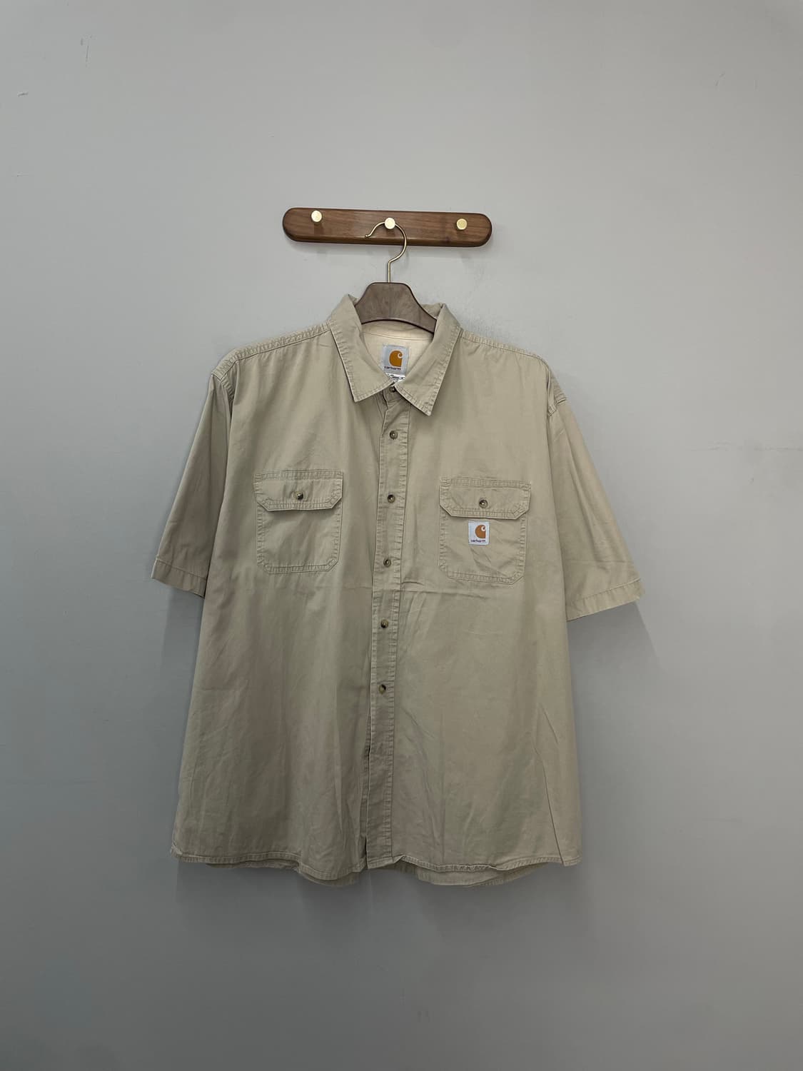 칼하트 베이지 반팔 셔츠 H2464 상품이미지2