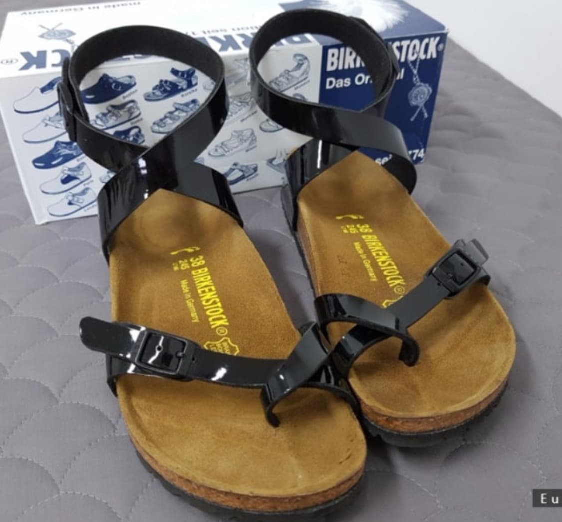 버켄스탁 야라 블랙 샌들 상품이미지1