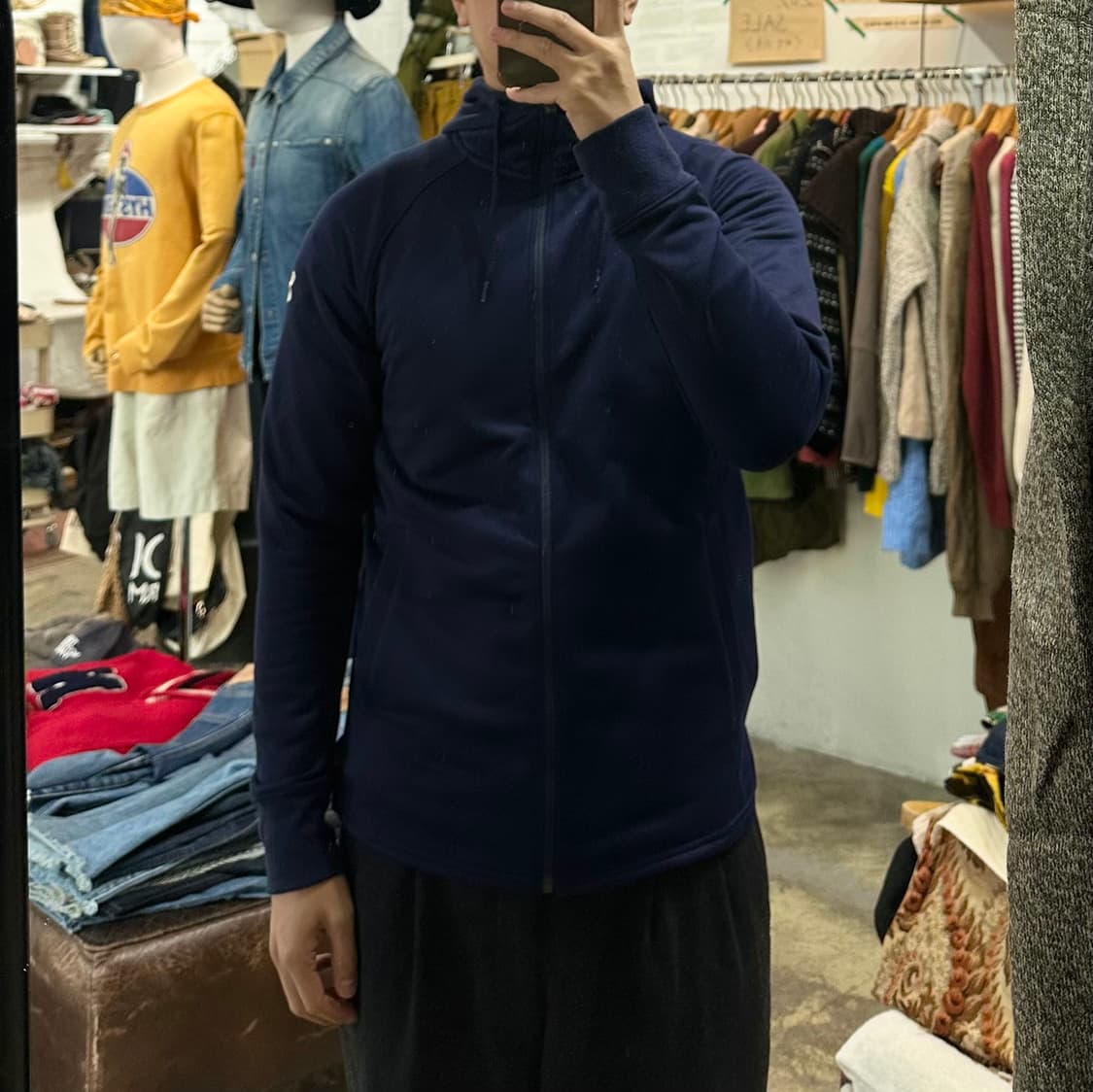 (착용컷) 언더아머 트랙 후드 집업 (남성용 98) 상품이미지3